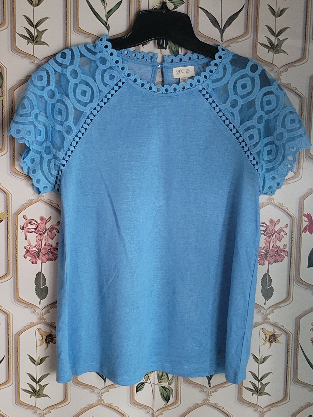 Greige Medium Linen Blue Lace Short Sleeve Women’s Top Greige Goods Boutique
